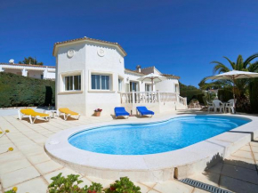 Гостиница Villa Ingy  Кальпе